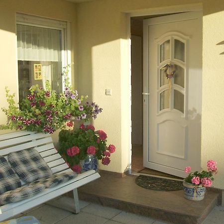 Ferienwohnung Bergblick Zella-Mehlis Zimmer foto