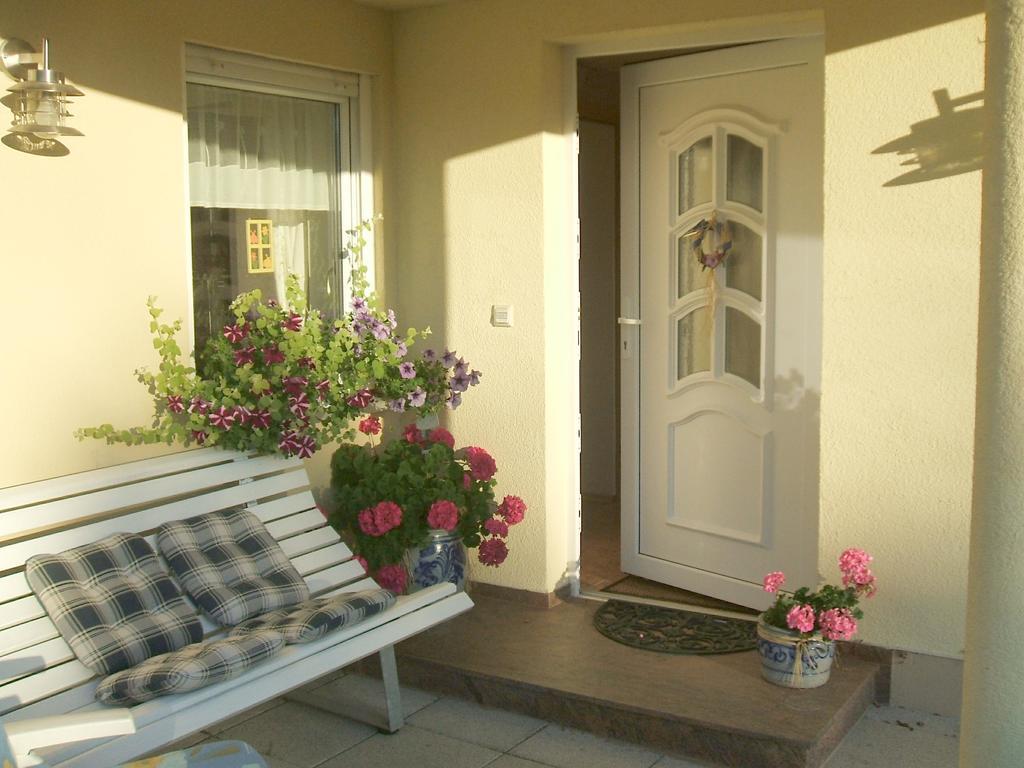 Ferienwohnung Bergblick Zella-Mehlis Zimmer foto