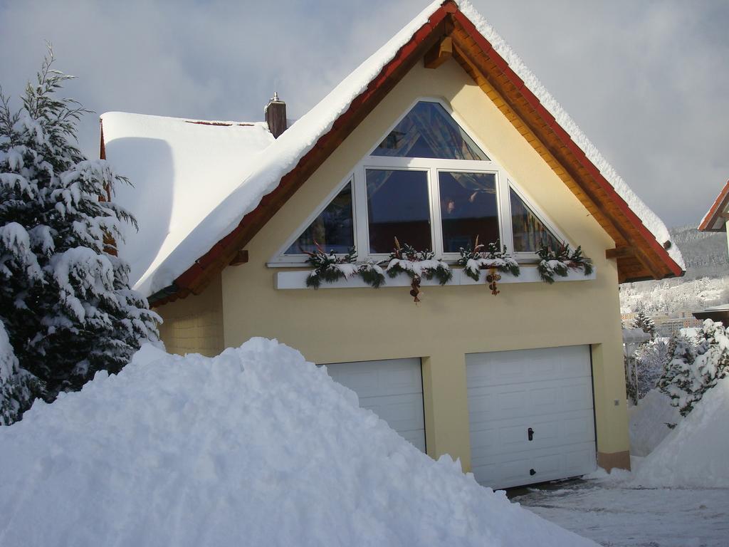 Ferienwohnung Bergblick Zella-Mehlis Zimmer foto